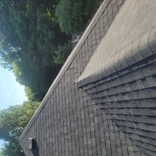 Logo for Carolina Roofing