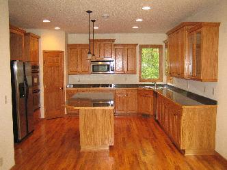 Kitchen Remodel with Oak Cabinetry Pictures and Photos