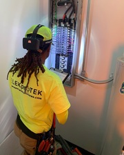 ELEKproTEK logo