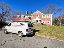 M Hernandez Construction, Inc. logo