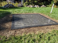 Jazzbo Landscaping, LLC logo