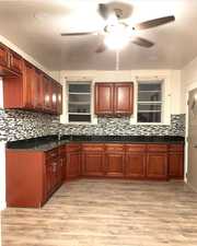 Christians Remodeling, LLC logo