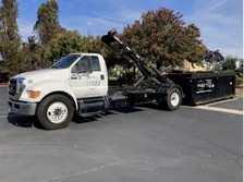 Logo for A&R Hauling