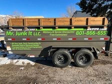 Logo for Mr. Junk It LLC
