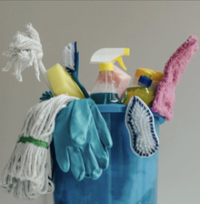 Logo for Spencers Cleaning Service