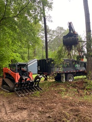 East Coast Earthworks & Hauling logo