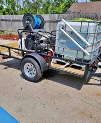 K & R Pressure Washing logo