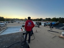 Summer Roofing Inc logo