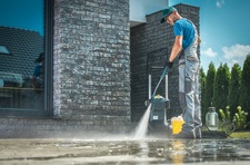 Michigan Pressure Washing logo