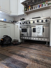Logo for Henry's Appliances