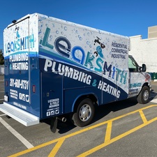 The Leaksmith logo