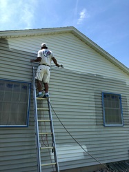 Lara Painting Company, LLC logo