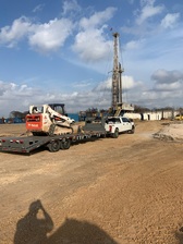 R&R Demo & Haul logo