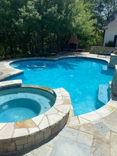 Romine Pool Service logo