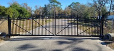 Logo for Southeast Gates & Fencing LLC