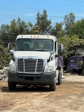 Local Bin Rentals logo