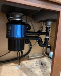 Carlos Plumbing logo