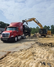 Hollingsworth & Sons Construction, LLC logo