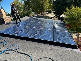 Global Solar Panel Cleaning, LLC-Unlicensed Contractor logo