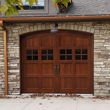 Logo for Riedinger Garage Doors