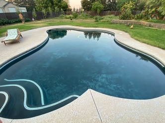 Prismatic Pools logo