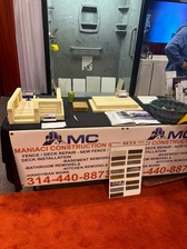 Maniaci Construction logo