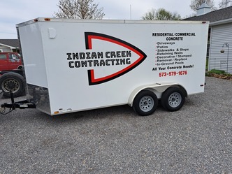 Indian Creek Contracting logo