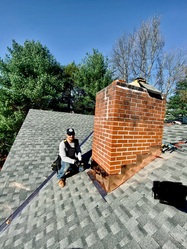 LG Home Builders, LLC logo