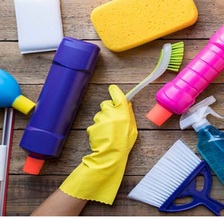 Logo for Divas Cleaning