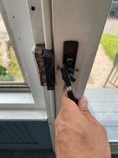 Logo for Barrera Carpentry