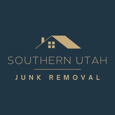 Southern Utah Junk Removal logo