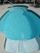 Logo for Don's Pool Cleaning Service