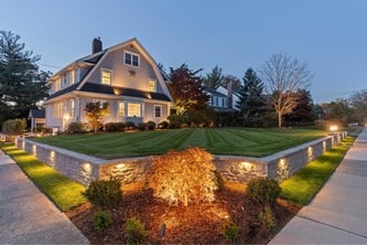 Visions Outdoor Lighting, LLC logo