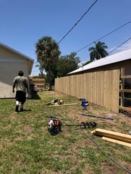 M.M contracting of South Florida logo