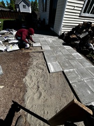 Martin Landscaping logo