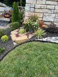 JD Landscaping Design LLC logo