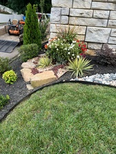 JD Landscaping Design LLC logo