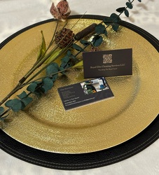 ROYAL ELITE CLEANING SERVICES LLC logo