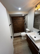 JM REMODELING SERVICES LLC logo