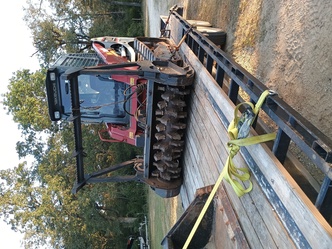 MT. Tabor Skid Steer & Services LLC logo