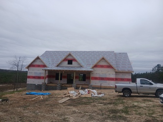 ROBERTS HANDYMAN CONSTRUCTION SERVICES LLC logo