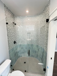 B&D Remodeling LLC logo