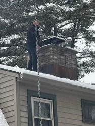 Traveling Chimney Sweeps logo