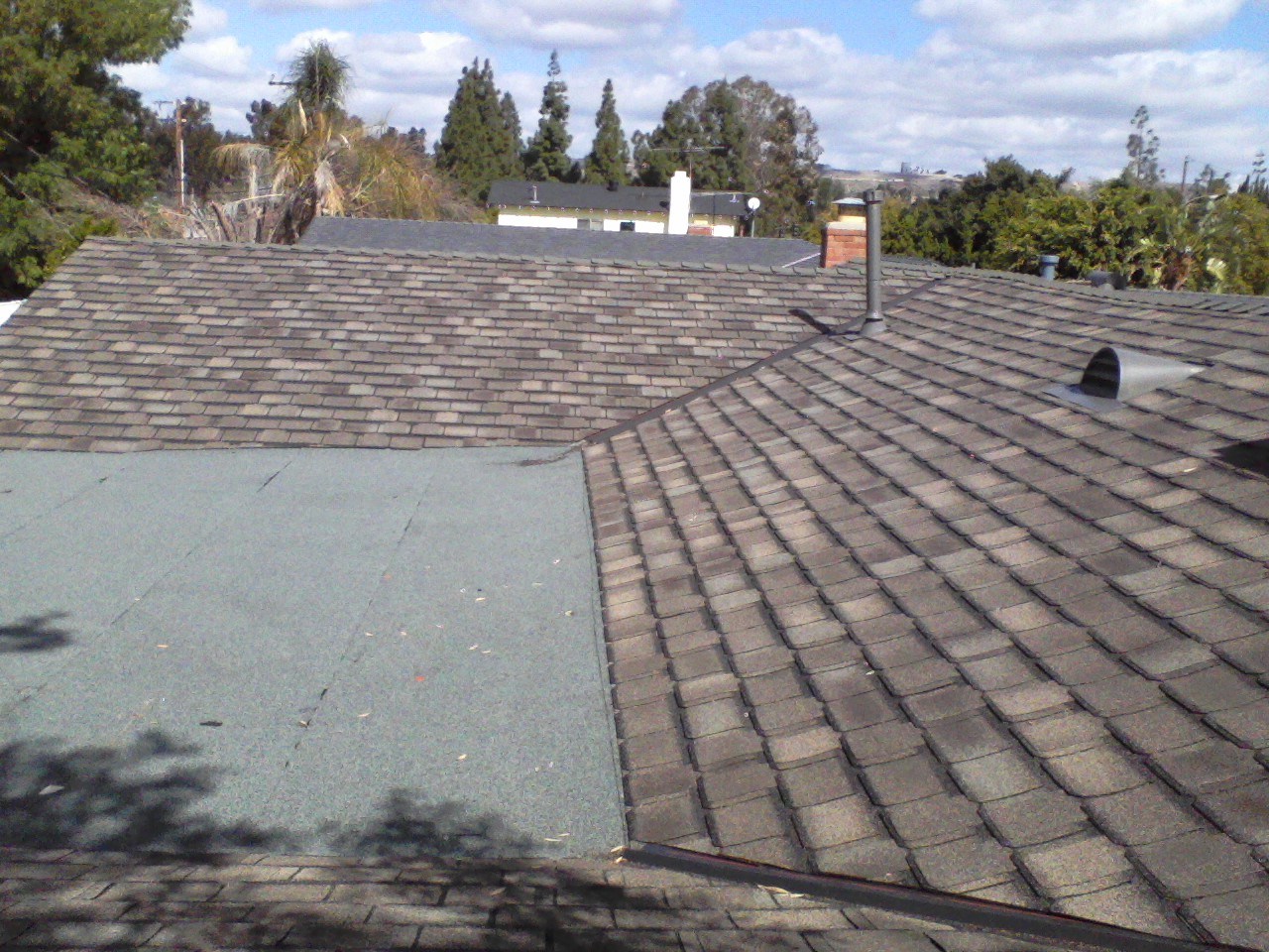 Logo for SKYLINE ROOFING