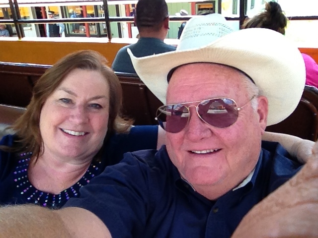 Logo for JIM MARTIN CONSTRUCTION