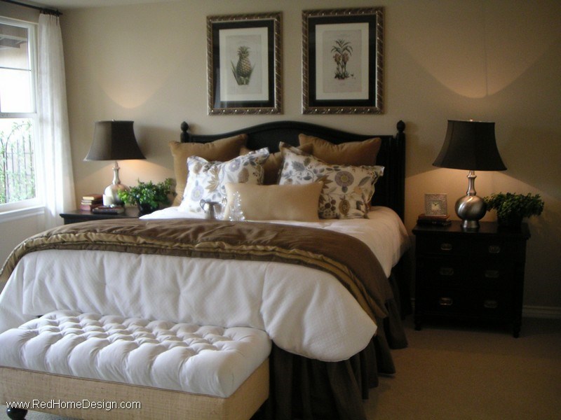 Logo for RED Home Design & Staging