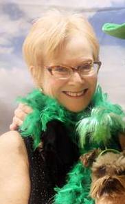 Logo for The Clutter Whisperer of New York City