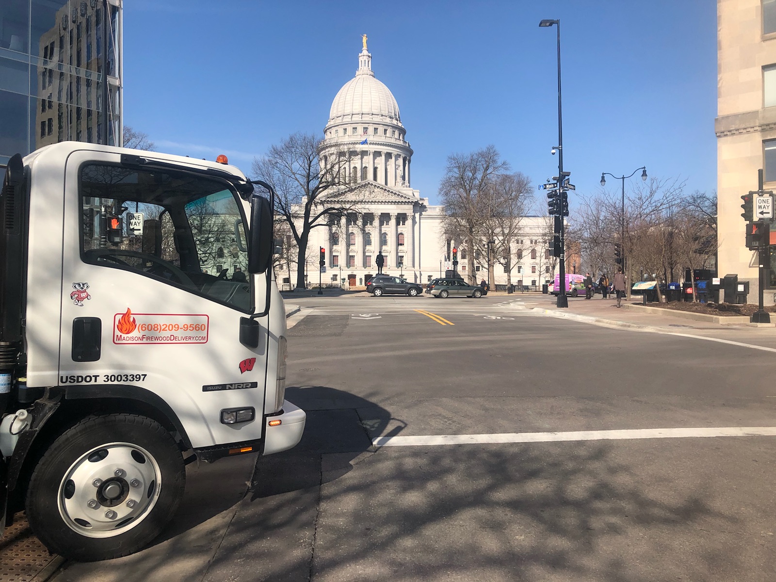 Logo for Madison Firewood Delivery