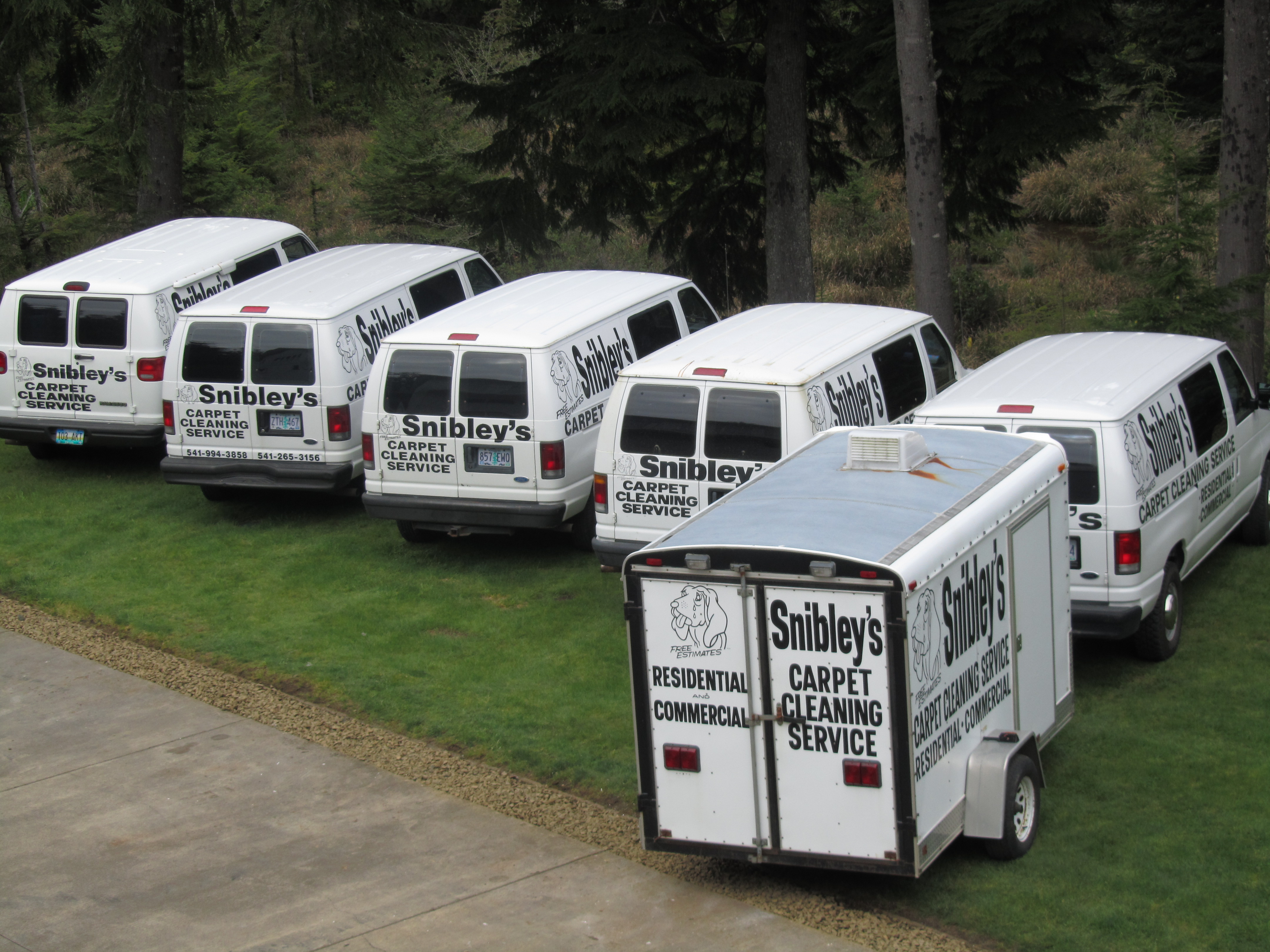 Logo for Snibley's Carpet Cleaning & Water Damage