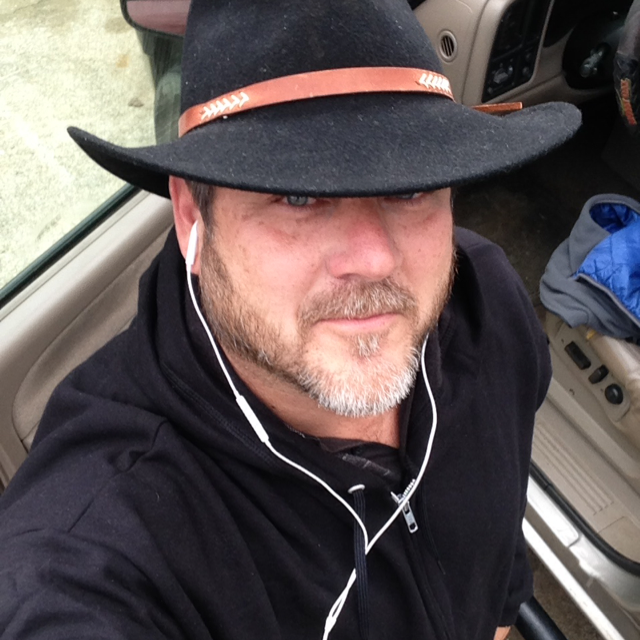 Avatar for Ralph Bidwell ( Handyman )